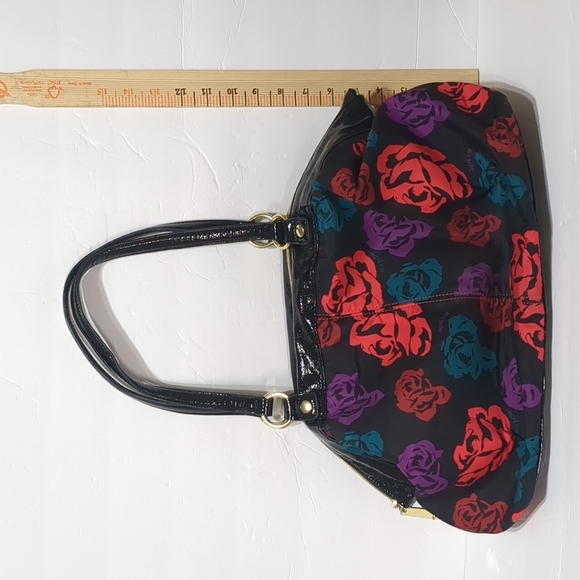 Betsey Johnson Floral black purse red 🌹 - Picture 2 of 9
